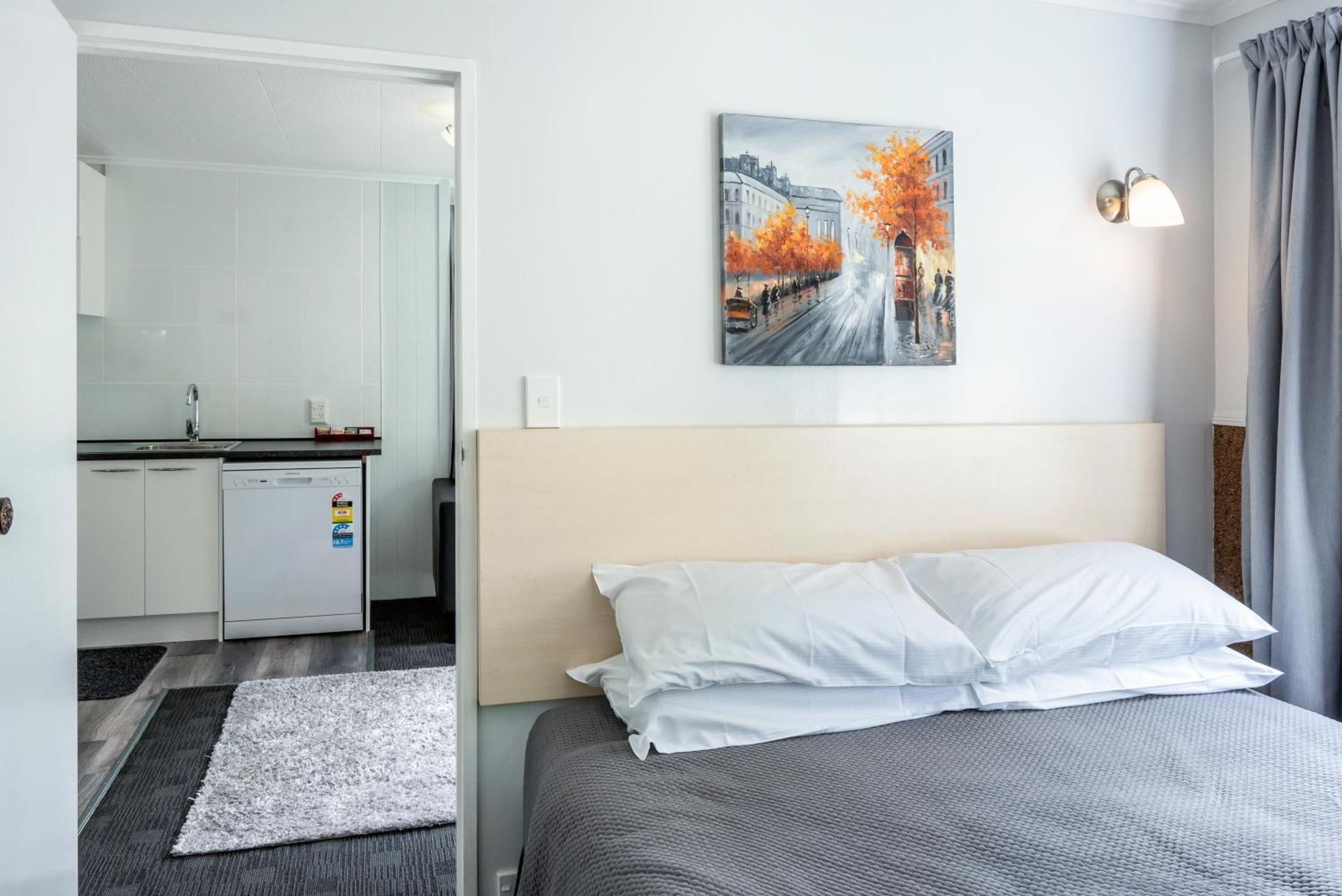 Dunrovin Motel Taupo Room photo