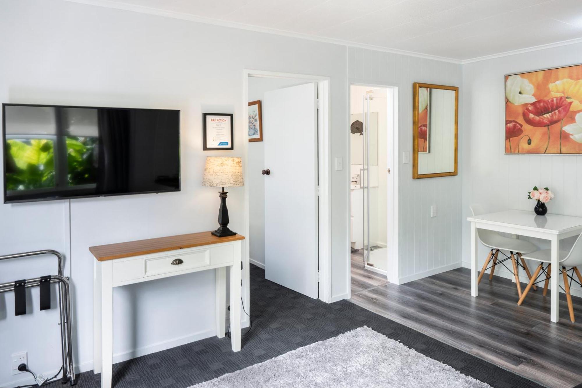 Dunrovin Motel Taupo Room photo